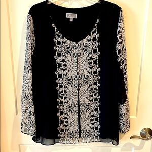 JM Collection Black and Silver Geometric patterned Blouse, size XL